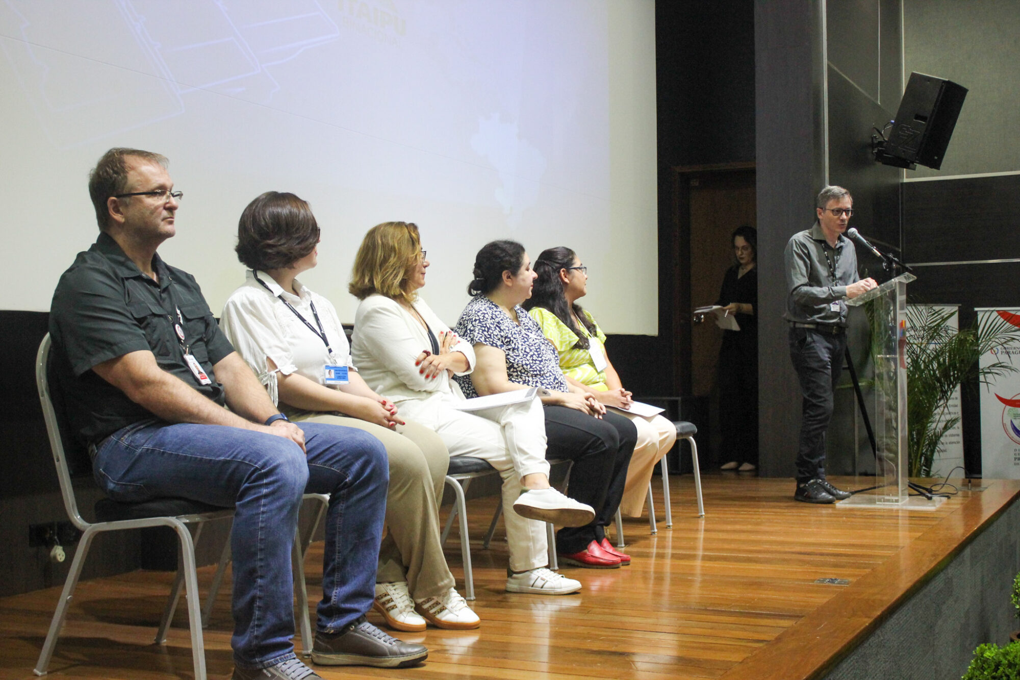 IMG_1907-2-2000x1333